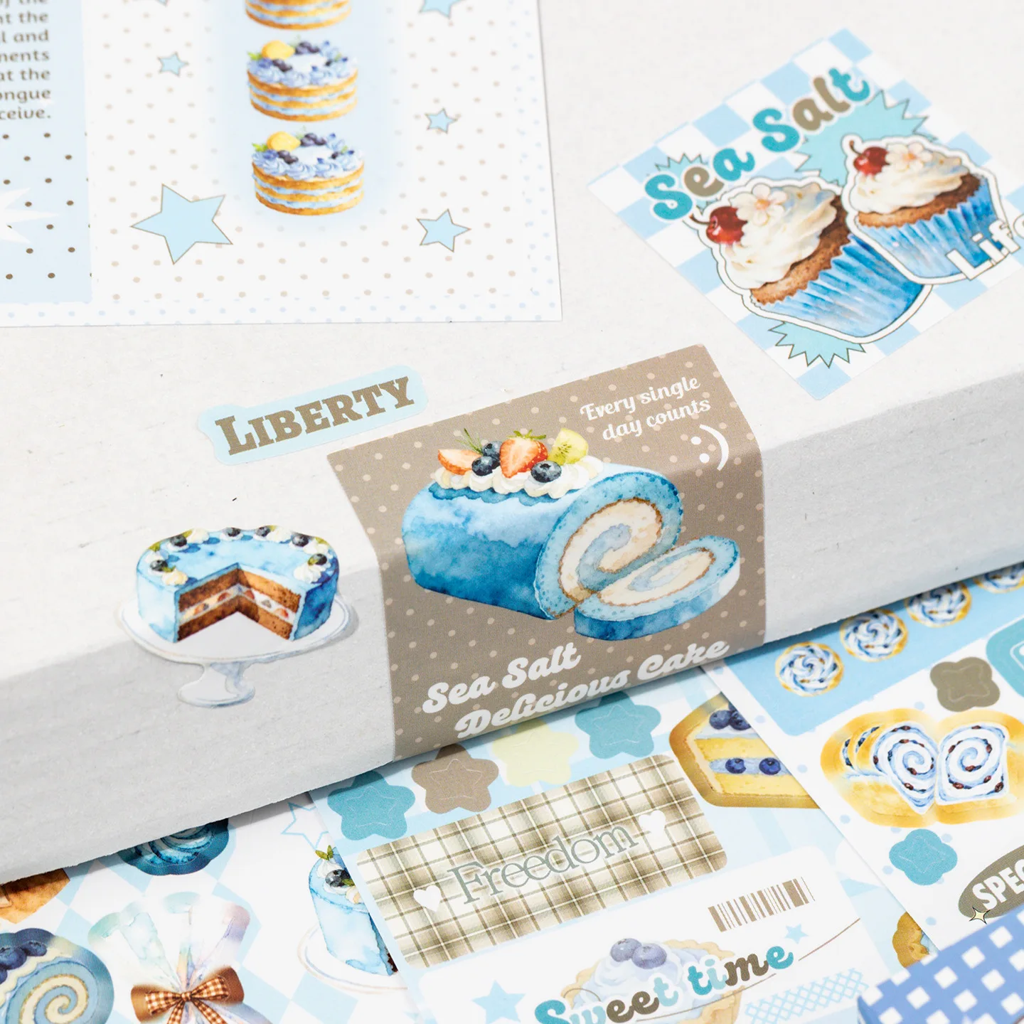 

20pcs/1lot Kawaii Scrapbook Stickers Sweet Moment Junk Journal Gold Planner Stationery Sticker Decorative