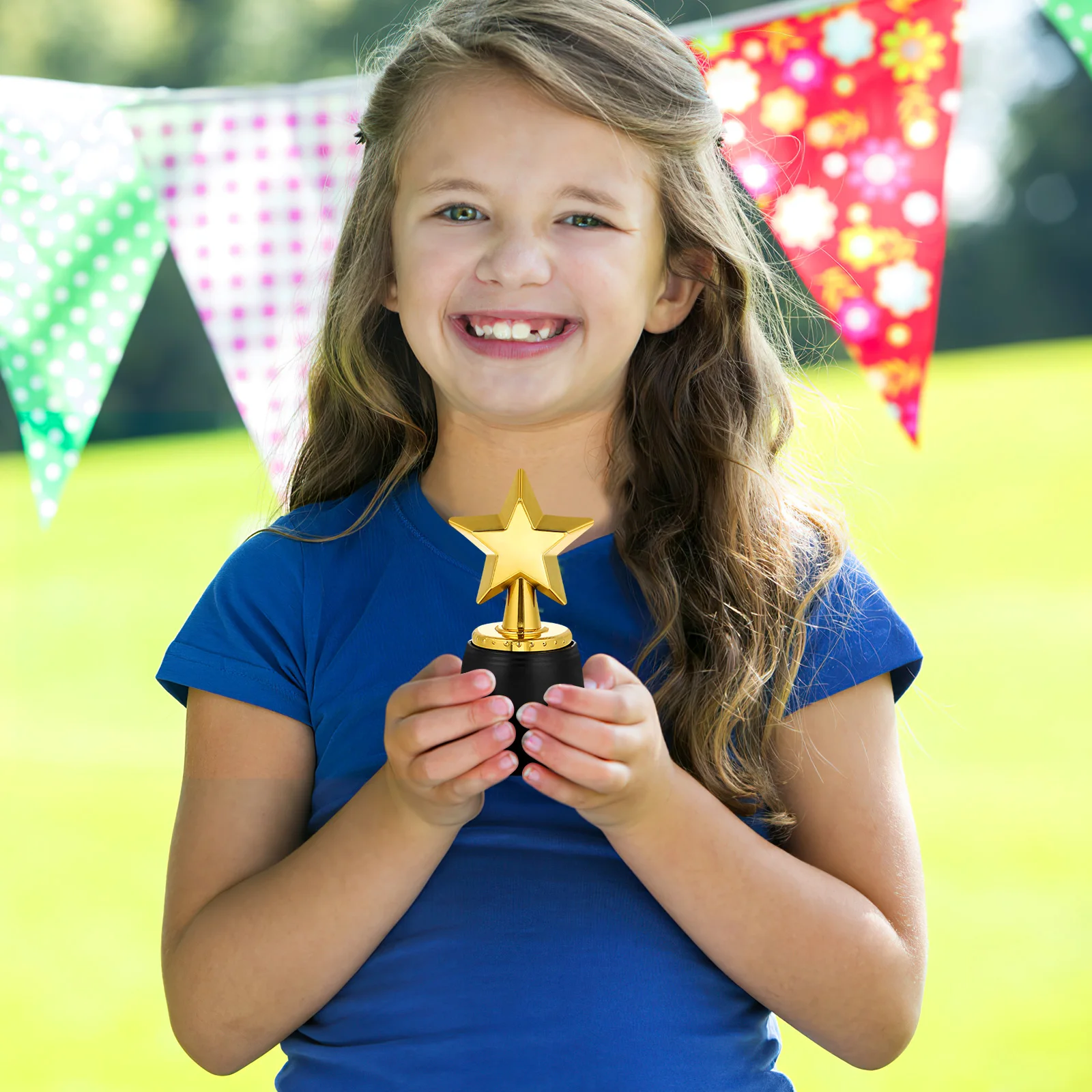 

6 pcs Plastic Star Trophy Awards Lightweight Party Favors For Kids Adults Competition Winner Gift Event Props Trophies