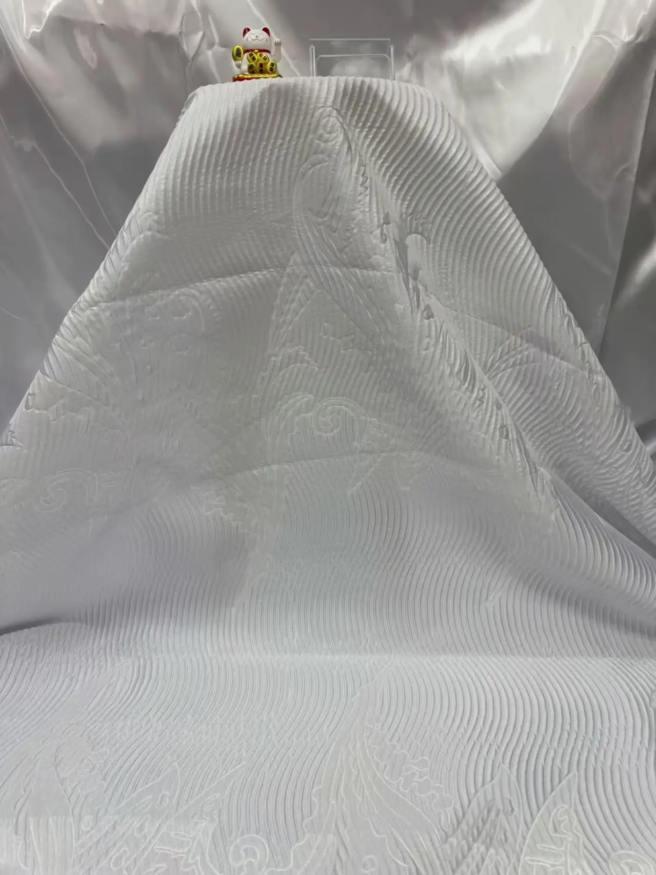 قماش دانتيل دمشقي أفريقي 2026 قماش بروكيد نيجيري تصميم ذاتي الصنع خياطة دمشقي من قماش الجاكار لملابس الزفاف الأفريقية #3