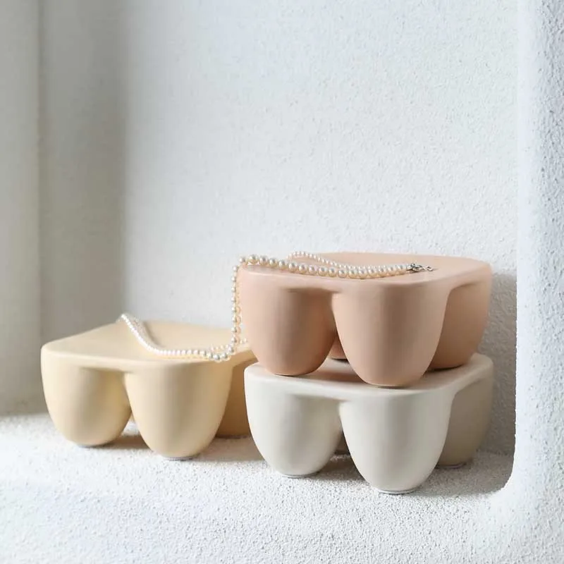 

Cream style ceramic storage tray ornament, ins style high legged tray aromatherapy jewelry display tray, modern home decoration