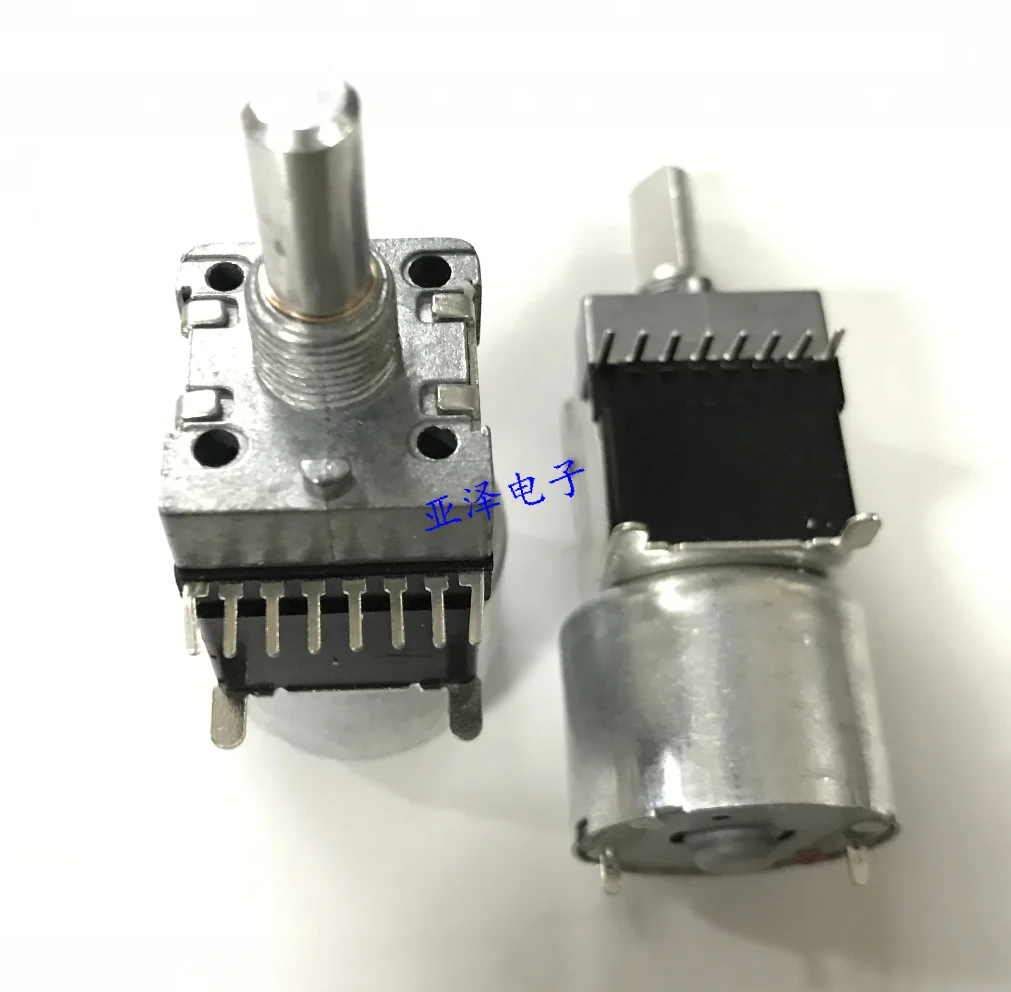 RK168 motor dual potentiometer B100K * 2 axis length 20MM