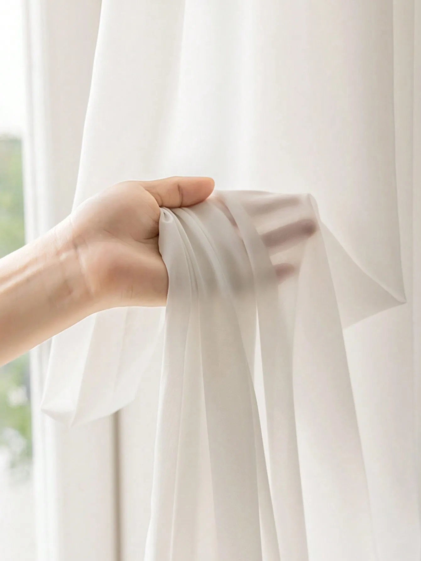 White scratch resistant white non perforated Hook And Loop Fastener curtain  for living room and store anniversary decoration