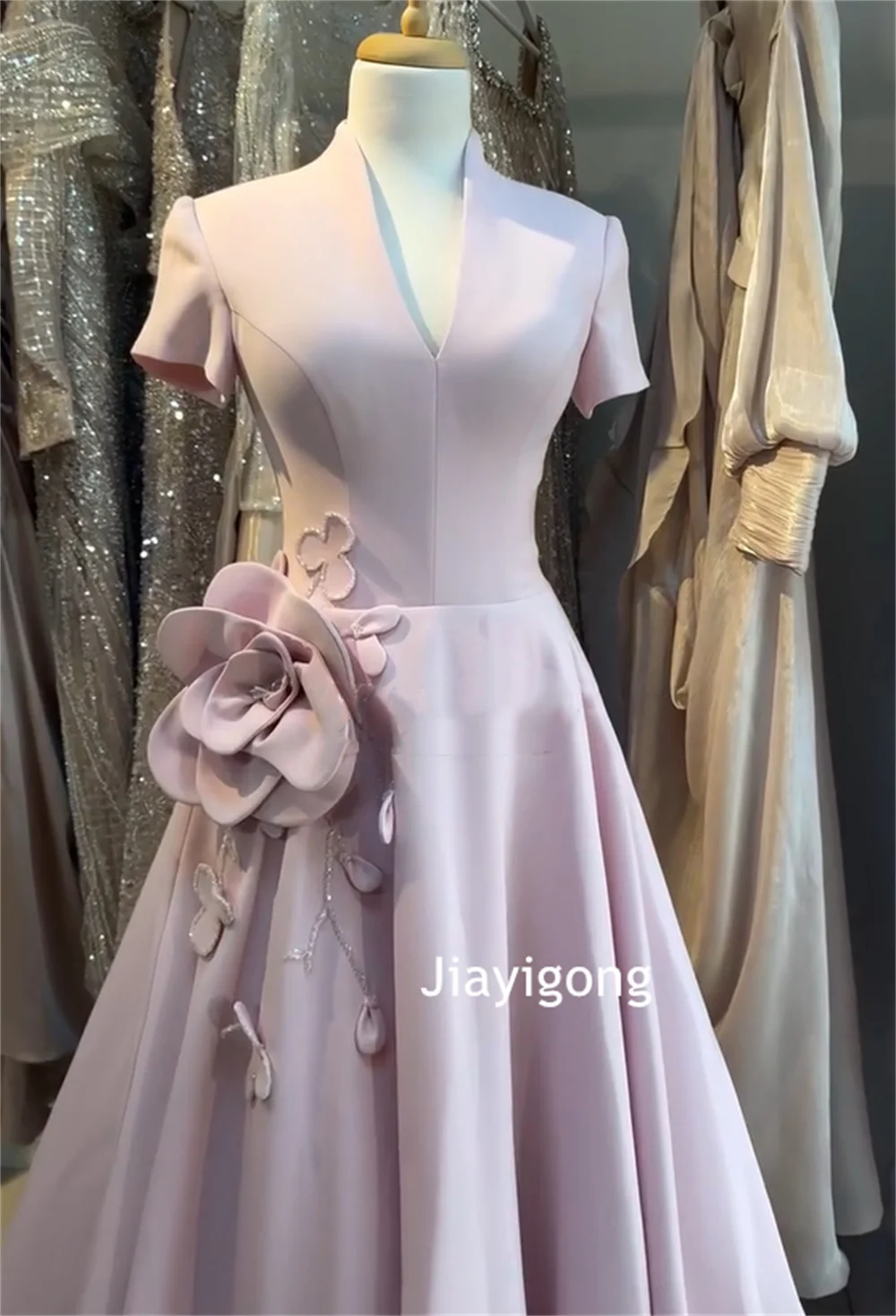 Customized Classic Jersey Pleat Flower A-line V-neck Midi Bespoke Occasion Evening Dresses Elegant Matching