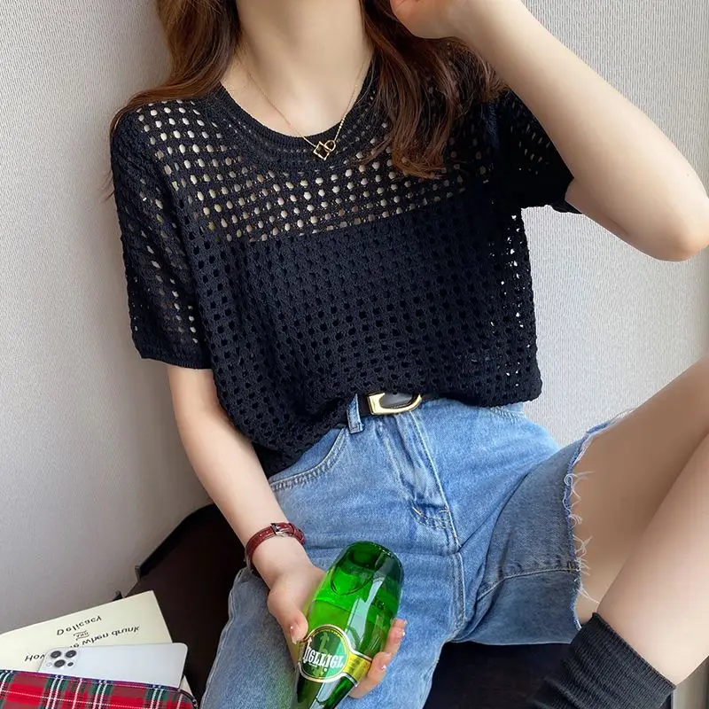 Women Summer Simplicity Loose Hollow Out Knitting Solid Color O-neck Short Sleeve Knitwear Ladies Casual All-match Trend Top Tee