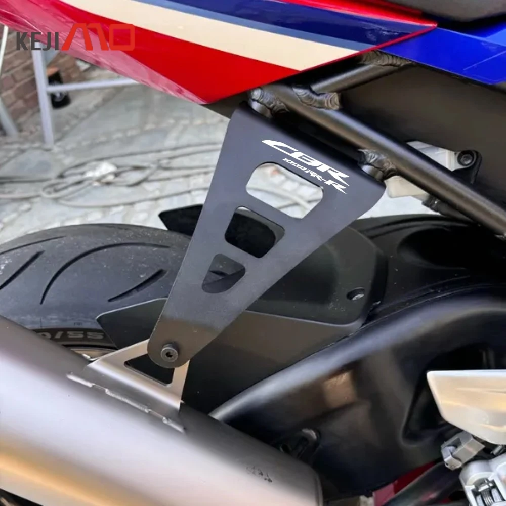 

NEW Motorcycle Accessories Exhaust Hanger Bracket For Honda CBR1000RR-R CBR 1000 RR-R SP Fireblade 2020 2021 2022 2023 2024 2025