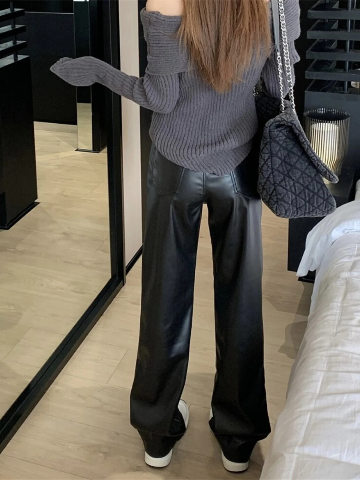 High Waist Wide Leg Bla PU Leather Straight Leg Pants for plus Size Women Casual Trousers Long Pants Pear aped Body