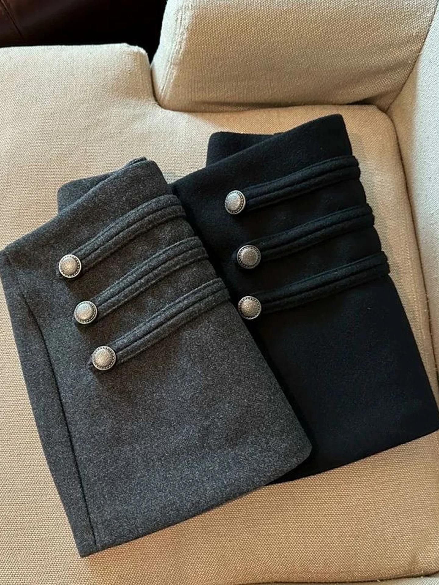 Korean Style Double Buttoned Woolen  Skirt Women's High Waist Slim Fit A-Line Short Skirt Anti-Light Walking Skirt