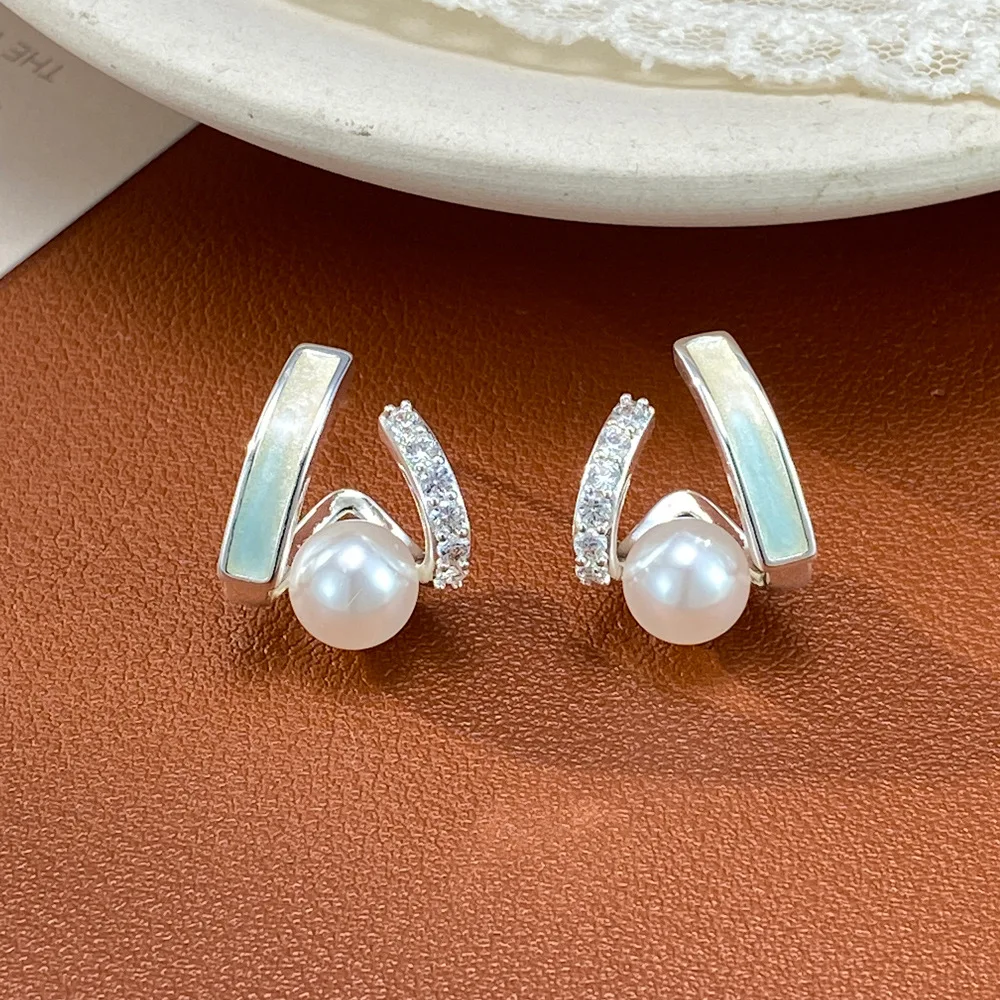 Simple thick silver gradual change dripping oil pearl geometric stud earrings women's exquisite light luxury versatile earrings