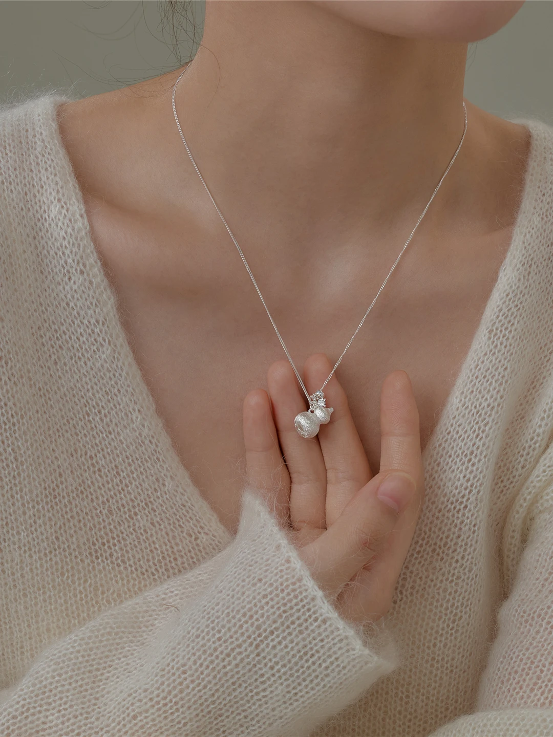 Fanling Original Design S925 Sterling Silver Sand Gourd Necklace Matte Warm Guard Good Fortune Gift Fashionable Jewelry