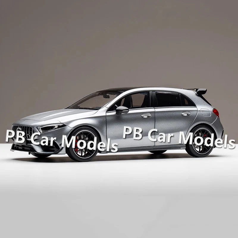 NZG KENGFAI A45 car model 1:18 A45 alloy car model +small gift