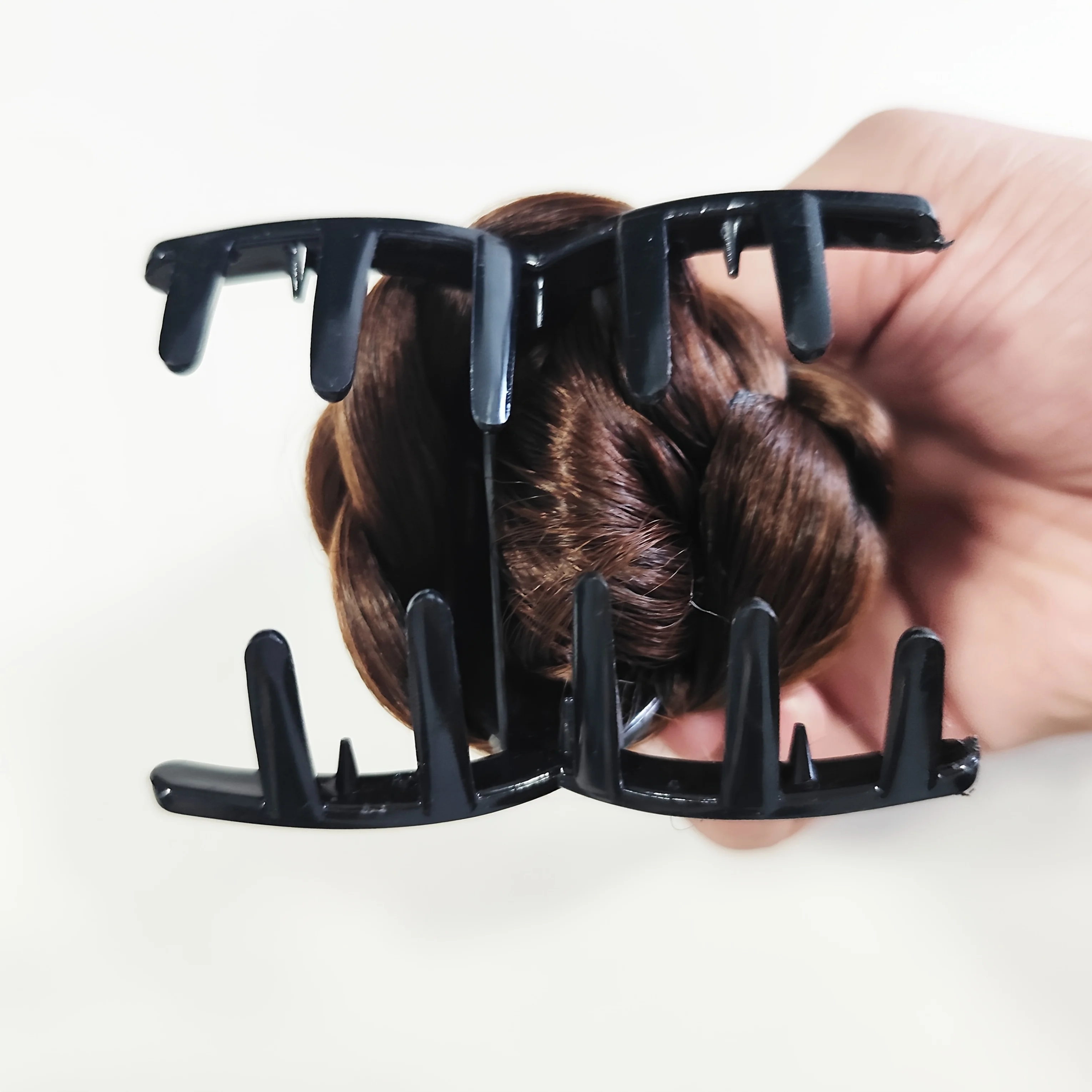 Parrucca sintetica da 4 pollici con clip per capelli pigri, treccia intrecciata, parrucca da donna, con cravatta bassa, testa di polpette, accessori per capelli resistenti al calore