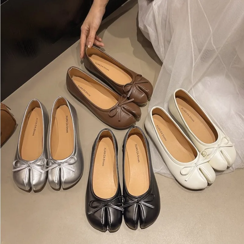 Summer Women's Bowknot Flat Tabi Ninja Shoes Pig Toe Slippers Lazy Person Horse Hoof Shoes Women Split Toe Mocassines Loafers