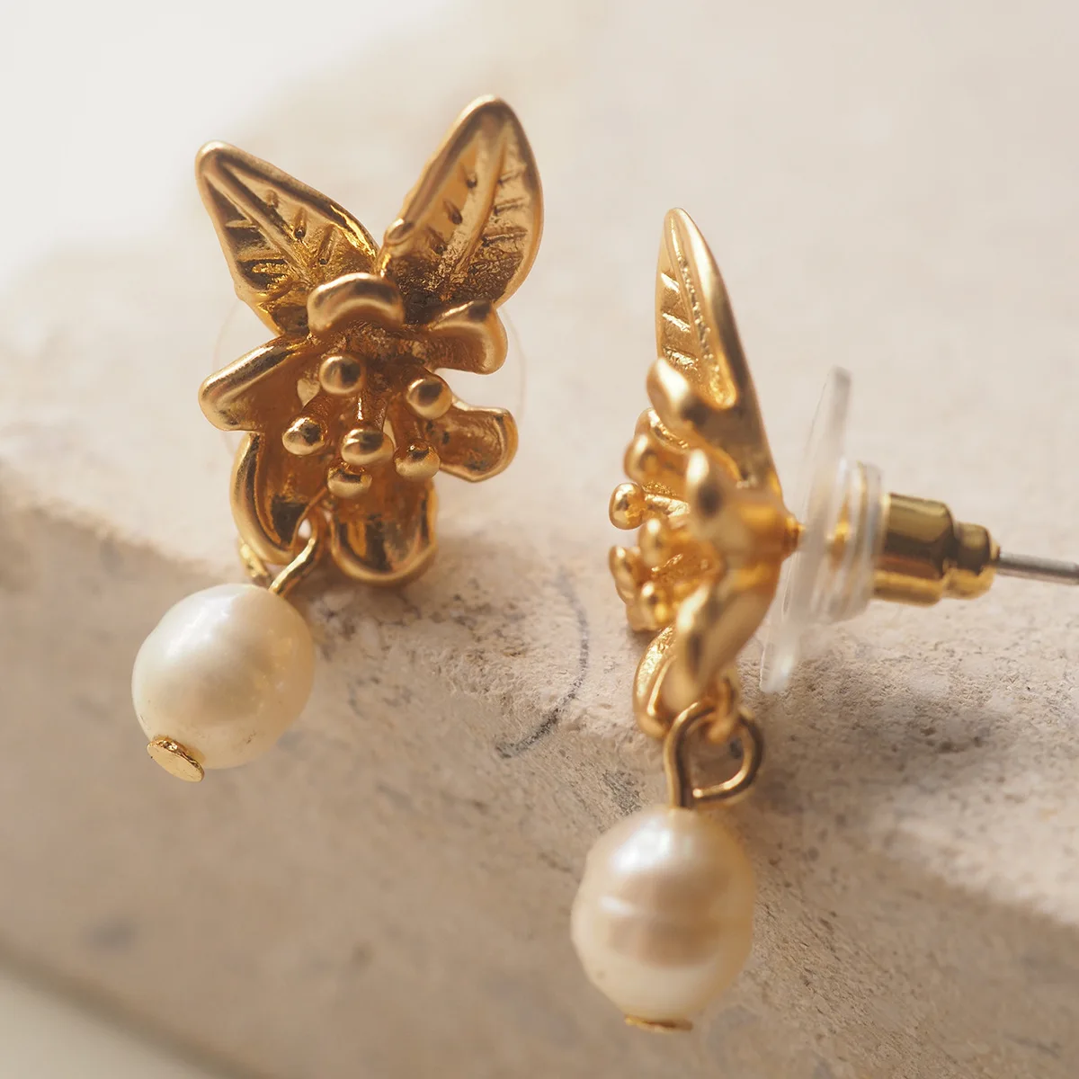 

Vintage Pearl Floral Tassel Earrings - Statement Stud Design