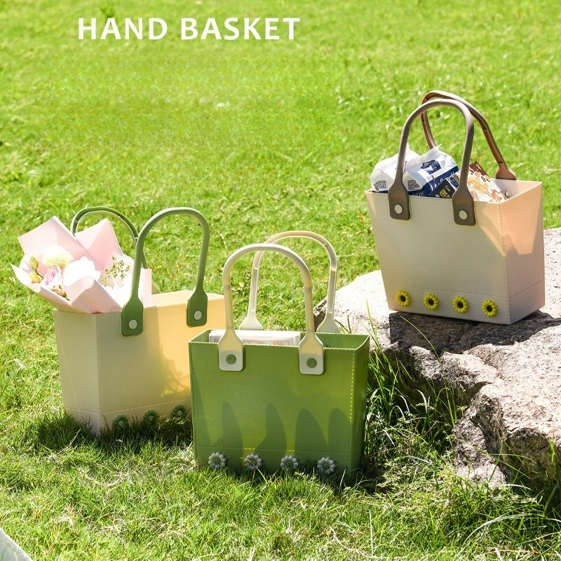 

Pastel Green Cutout Star Handbag White Handle Lightweight Washable Multi-use Handba for Outdoor Camping Travel Essentials