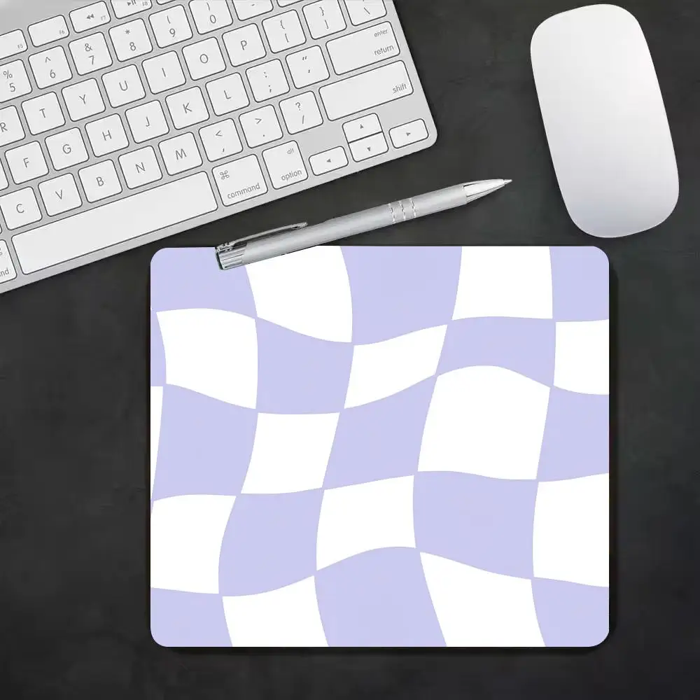 

Checkered pattern Mouse Pad Small Gamer Desk Mat Square Gaming Office Accessories Rug Mousepad Rubber Keyboard Table Mats 45*40
