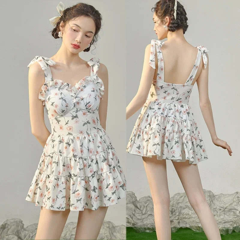 Women Ruffled Bathing Suit Lady Fashion Floral Print Swimwear Skirt Summer Backless Swimdress for Water Parks 69HD