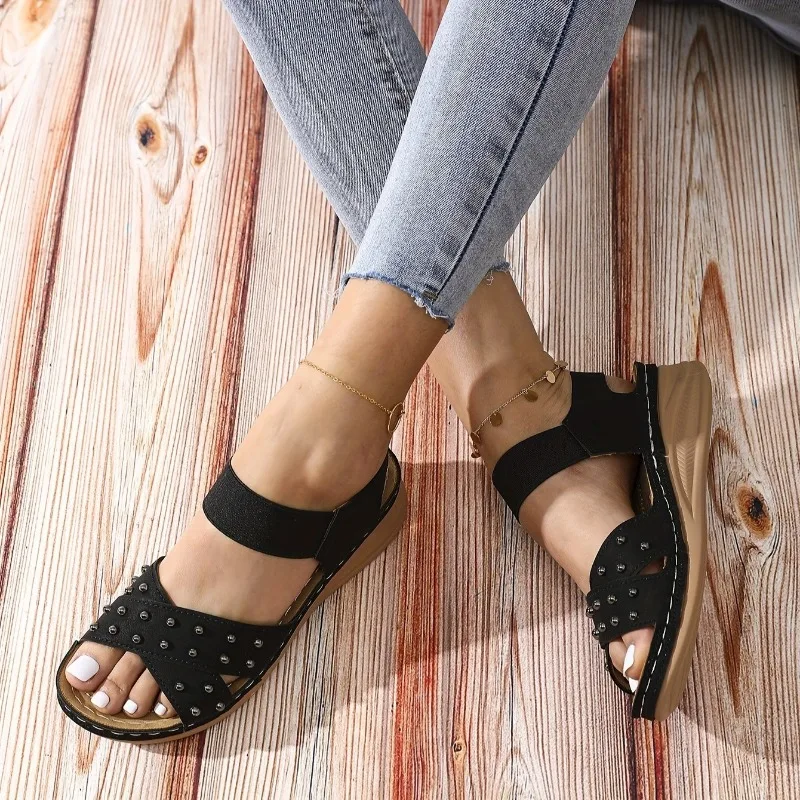 Fashionable women's genuine leather sandals studded flats summer casual shoes women's soft and comfortable sandals