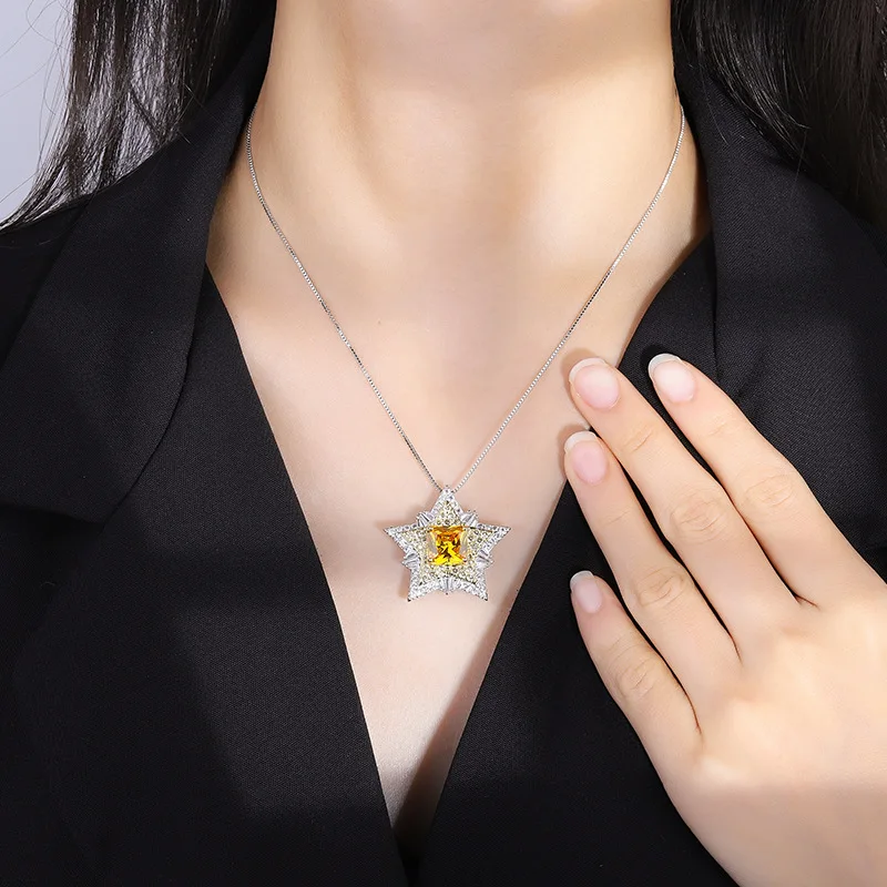 2026 Dynamic Star Flower Pink High Carbon Diamond Pendant Necklace Women Jewelry Charms Wedding Gift for Guest Trendy Streetwear