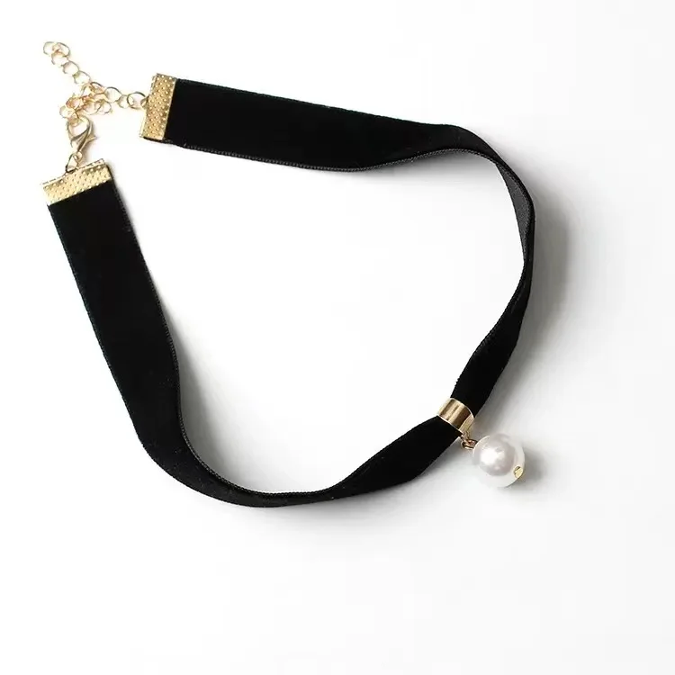 Simple Retro Velvet Pearl Necklace Short Black Collarbone Collar Necklace Gothic Necklace Women's Necklace, Multiple Choices