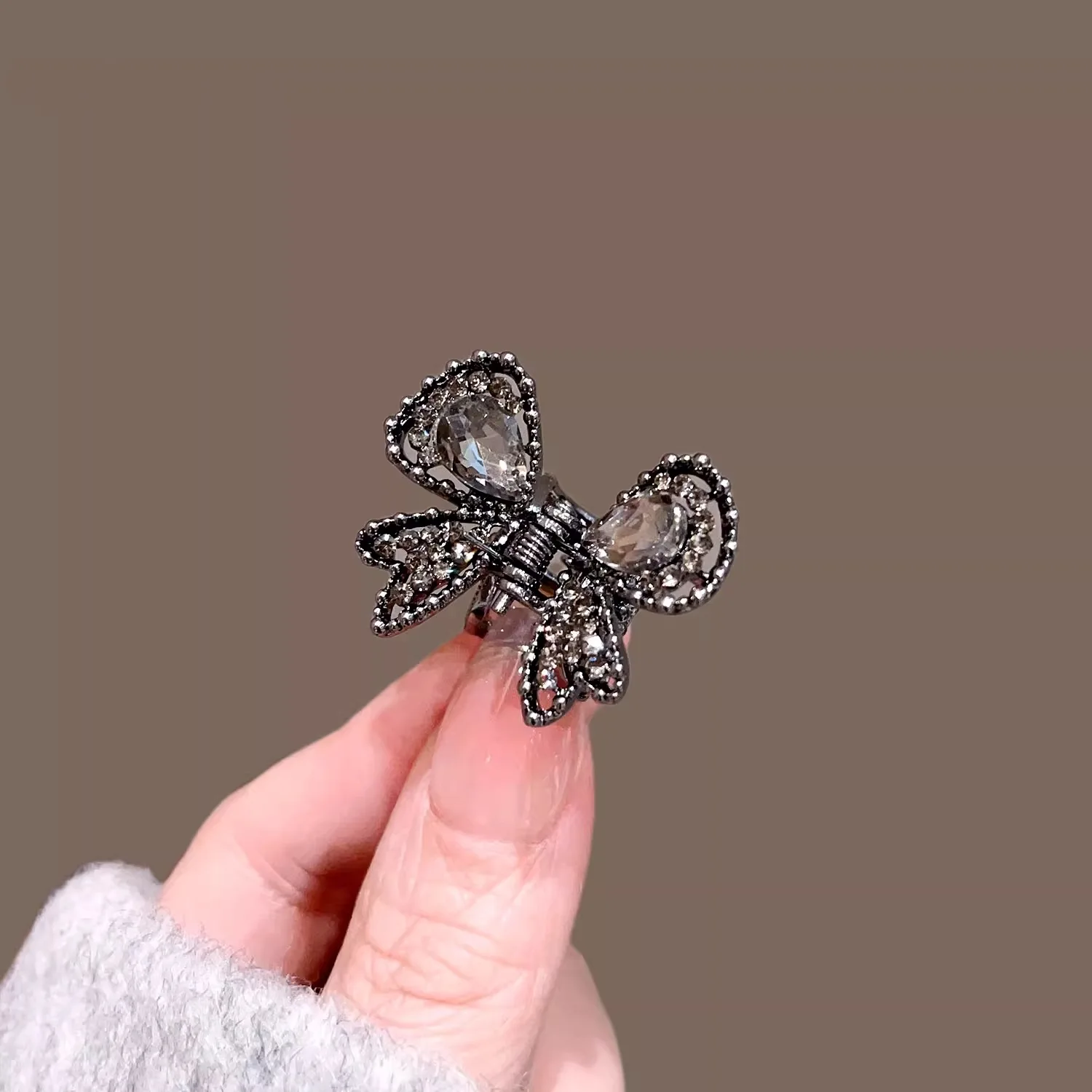 High-End Kristall Strass Schmetterling Haarspange Exquisite süße Mini Haarklammer seitlicher Pony Clip Damenmode Haarschmuck – Detail 2