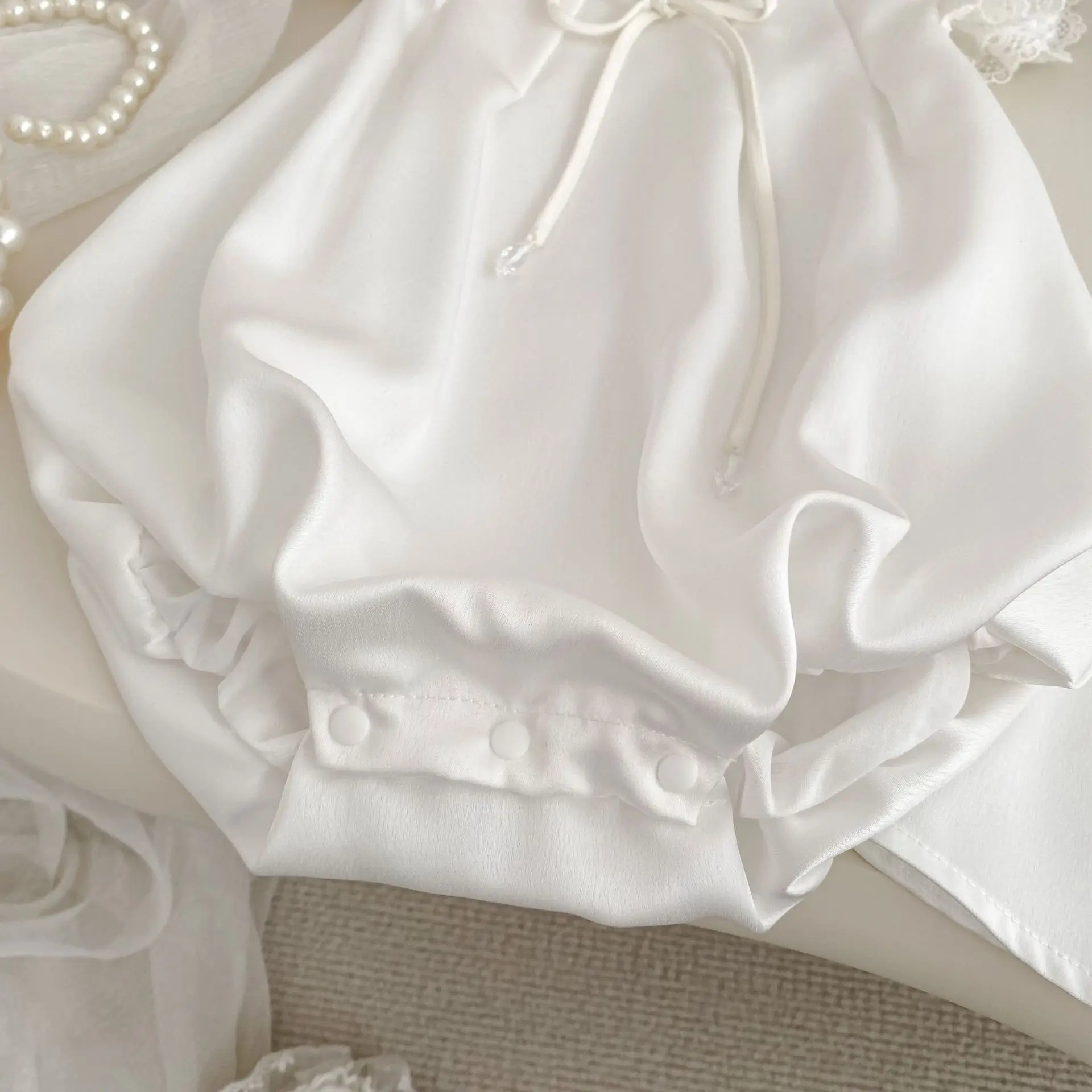 2026 Summer Girls Flying Sleeves Ha Clothes Sweet Bow Bag Butt Clothes Hundred Day Banquet Princess Top