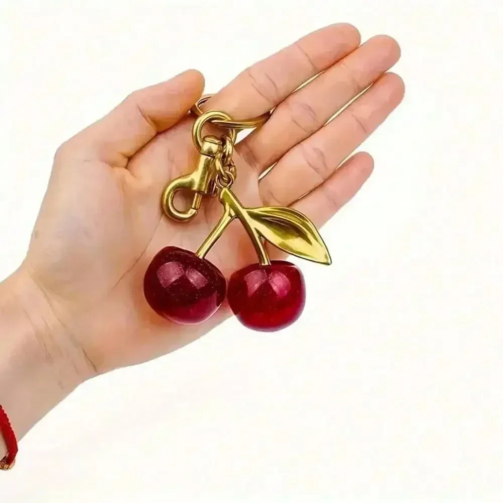 Mode Köstliche Rote Kirsche Schlüsselbund Sommer Früchte Kirschen Anhänger Schlüsselring Für Frauen Männer Schmuck Tasche Schlüssel Zubehör Geschenk – Detail 4