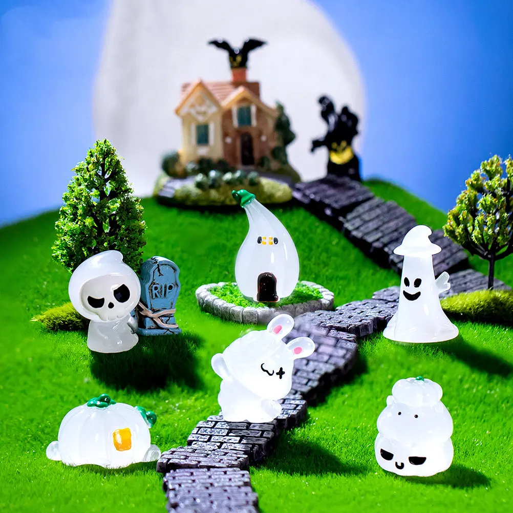 

9 Pcs Micro Landscape Ornaments Halloween Mini House Decoration Accessories Home