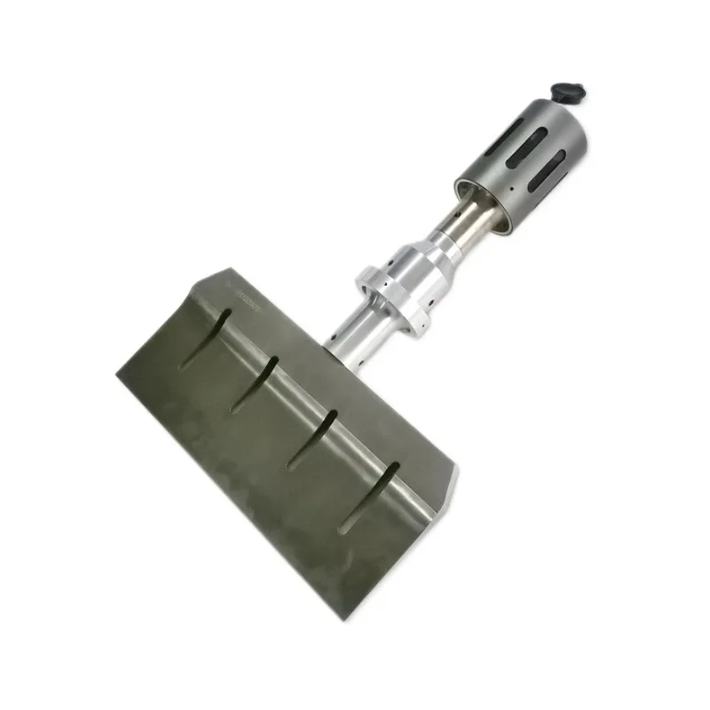 Manufacturer wholesale food cutting knife toast bread cake titanium alloy cutting