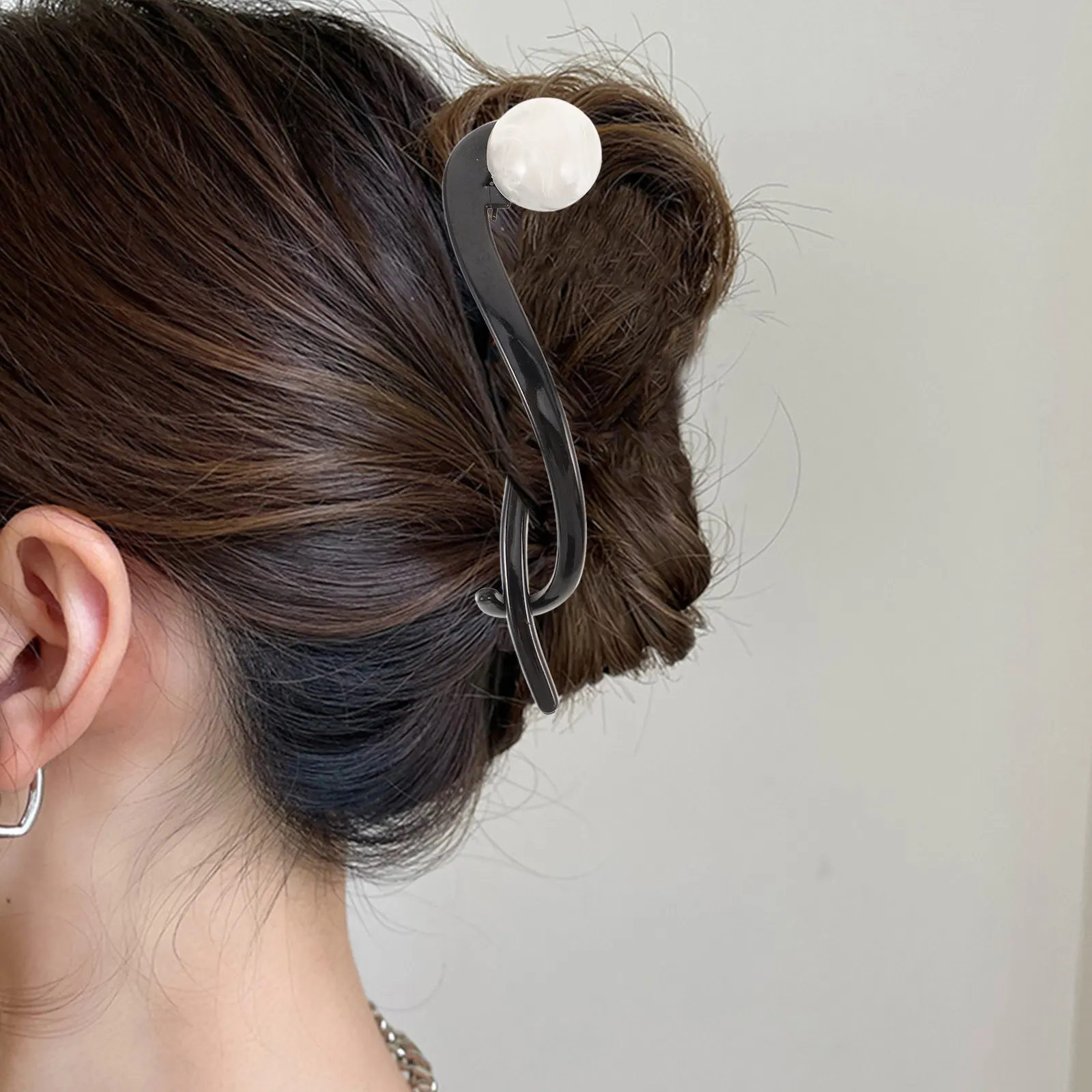 2Pcs Hair Clips One-Word Twist Pearl Banana Clip French Style Barrette Strong Hold Twist Hair Clasp Ponytail Maker for Women