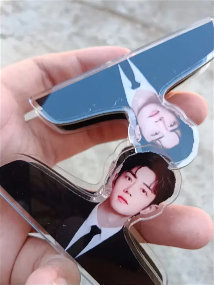 Clip photo amusant et abstrait en acrylique PP à double porte Xiao Zhan, pour concert, signature ou collation