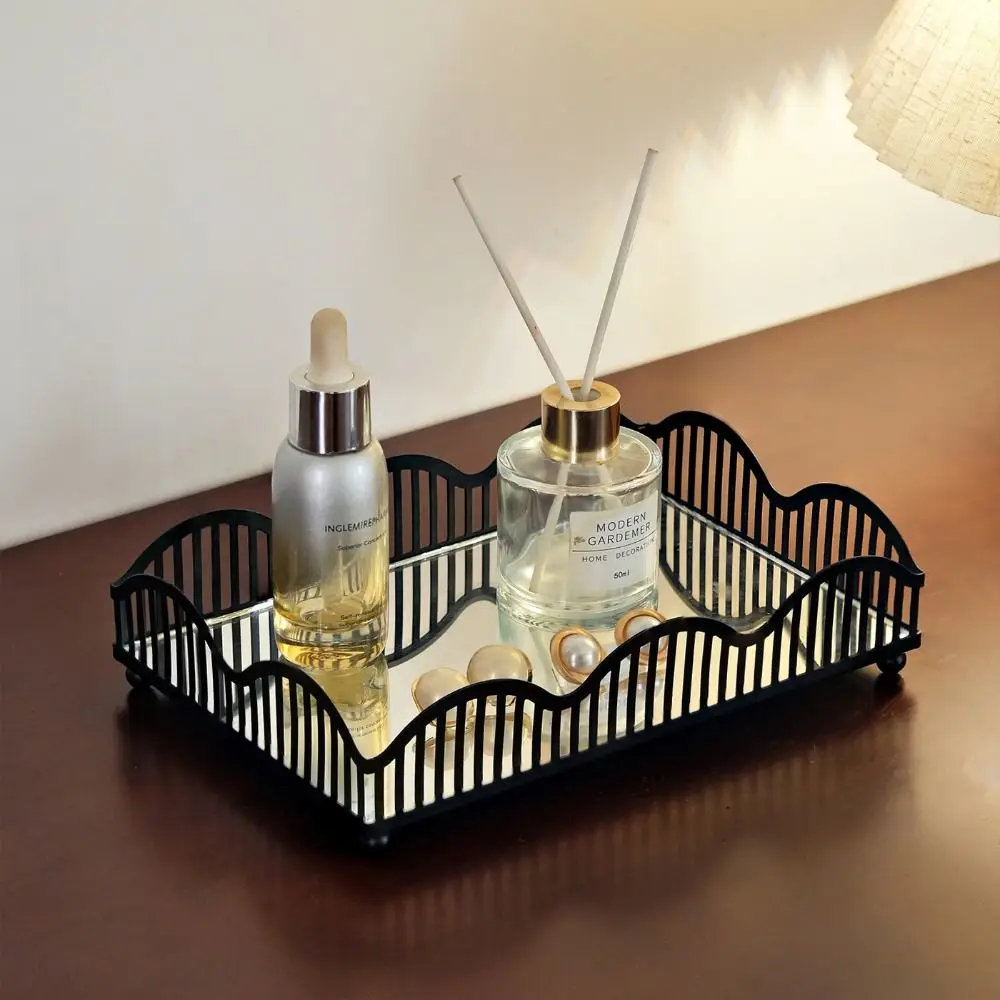 

Elegant Jewelry Display Plate Hollowed-out Exquisite Bathroom Sundries Organizer Rectangular Light Luxury