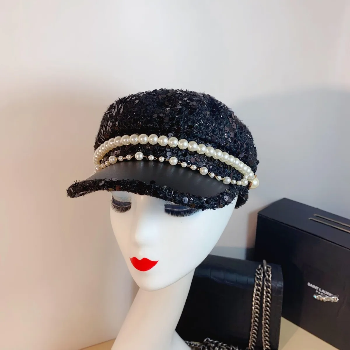 Autumn and winter small fragrant style spliced baseball cap new product coarse woolen sequin pearl chain military cap for women