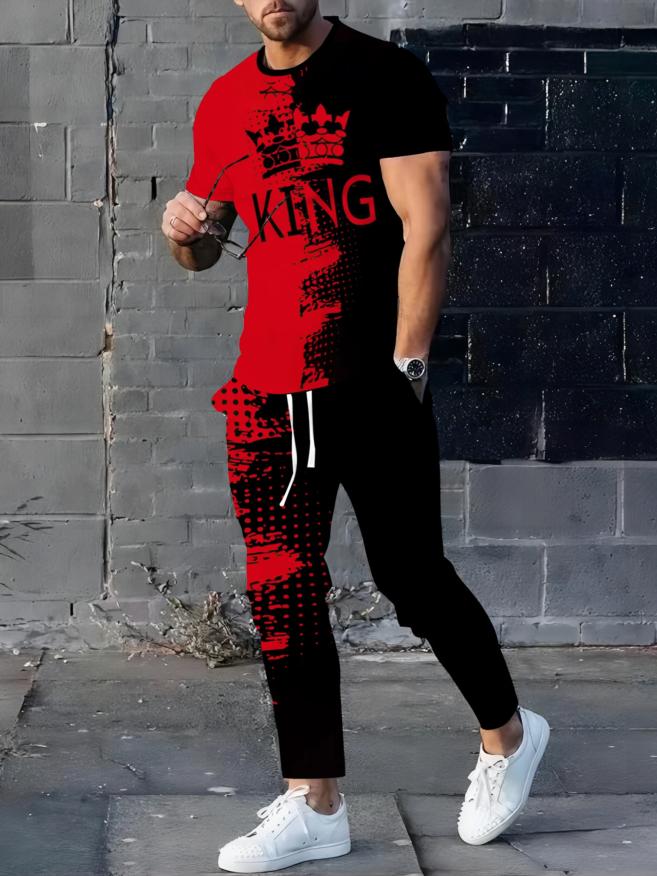 

2025 summer new men's suit summer black and red printed short-sleeved T-shirt and trouser suit fashion two-piece men's sportswea