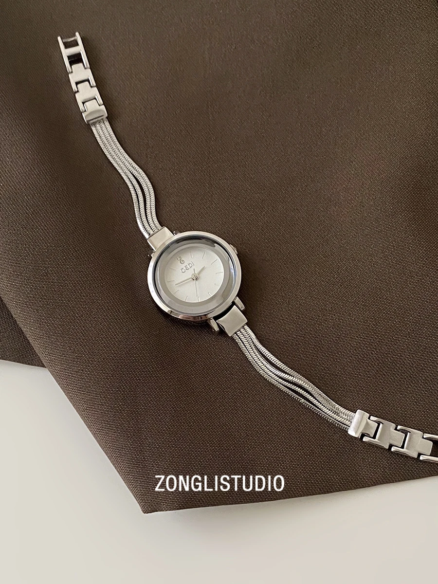 New Exquisite Round Dial Women'S Watch, Elegant And Simple Quartz Wristwatch, Suitable For Women To Wear And As A Gift.