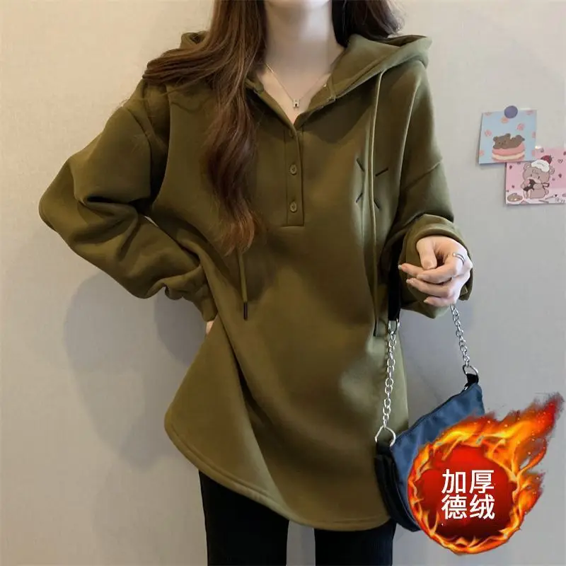 

Двусторонняя немецкая бархатная футболка с капюшоном и длинными рукавами на пуговицах для женщин осень-зима 2025, новый женский свободный тонкий топ