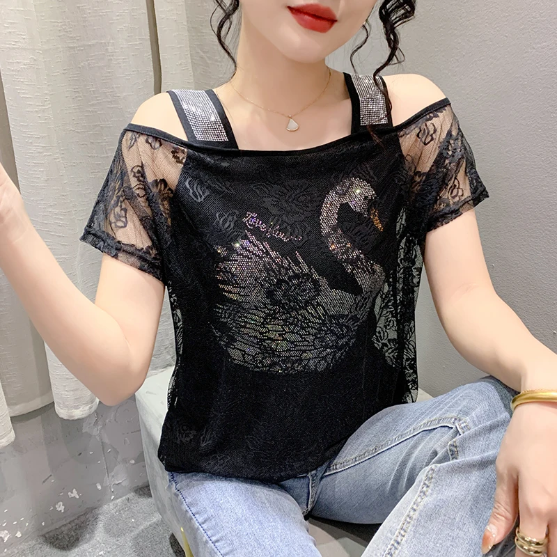 2024 New Summer European Clothes Lace T-Shirt Chic Sexy Off Shoulder Shiny Diamonds Swan Women Tops Fake Two Pieces Tees 42006