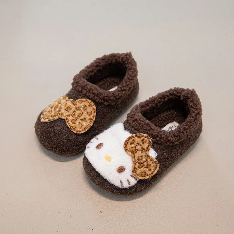 Kawaii مرحبا كيتي صوف مبطن النعال 2025 شتاء جديد وصول الفتيات الدافئة المضادة للانزلاق أحذية قطنية النعال المنزل لطيف فتاة هدية #4