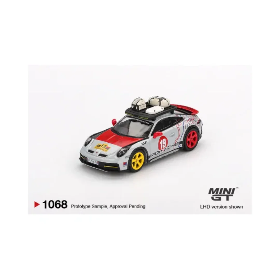 

MINIGT 1:64 Porsche 911 Dakar Uncle Rally Jaguar C-X75 Black