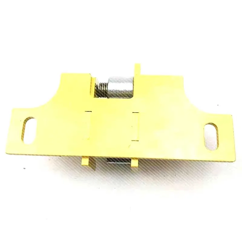 

Excavator accessories for KOMATSU PC130/200/210/220-7 engine lock cover lock seat