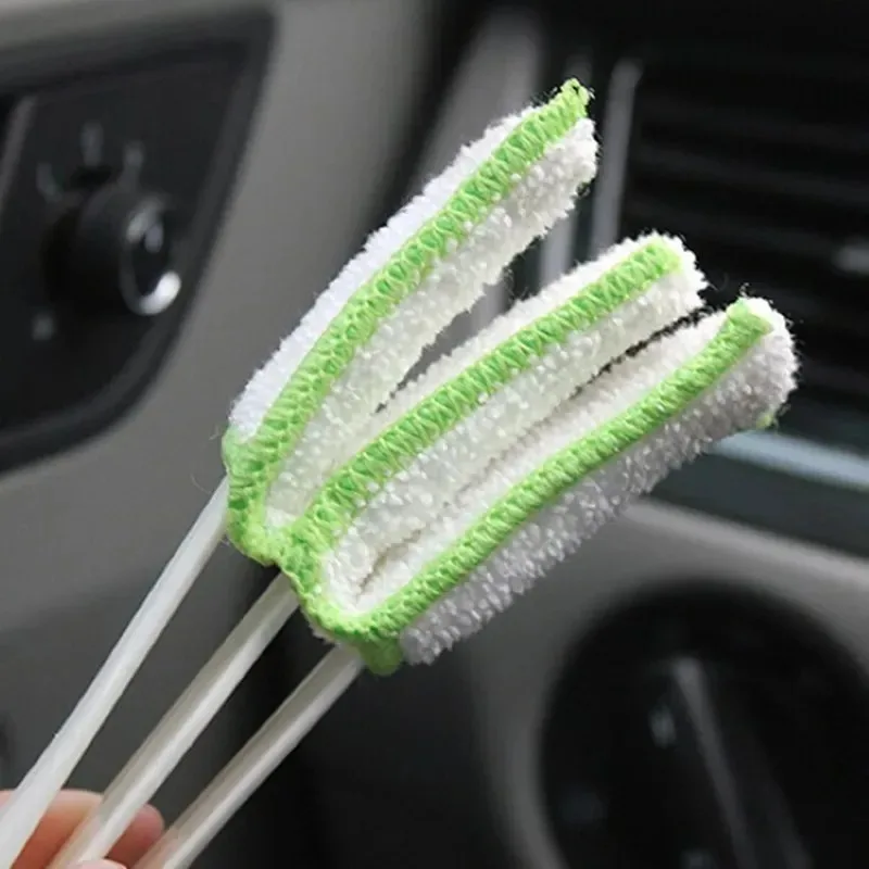 Automobile air conditioning outlet cleaning brush, multifunctional double-ended cleaning soft brush, keyboard brush, blinds dust