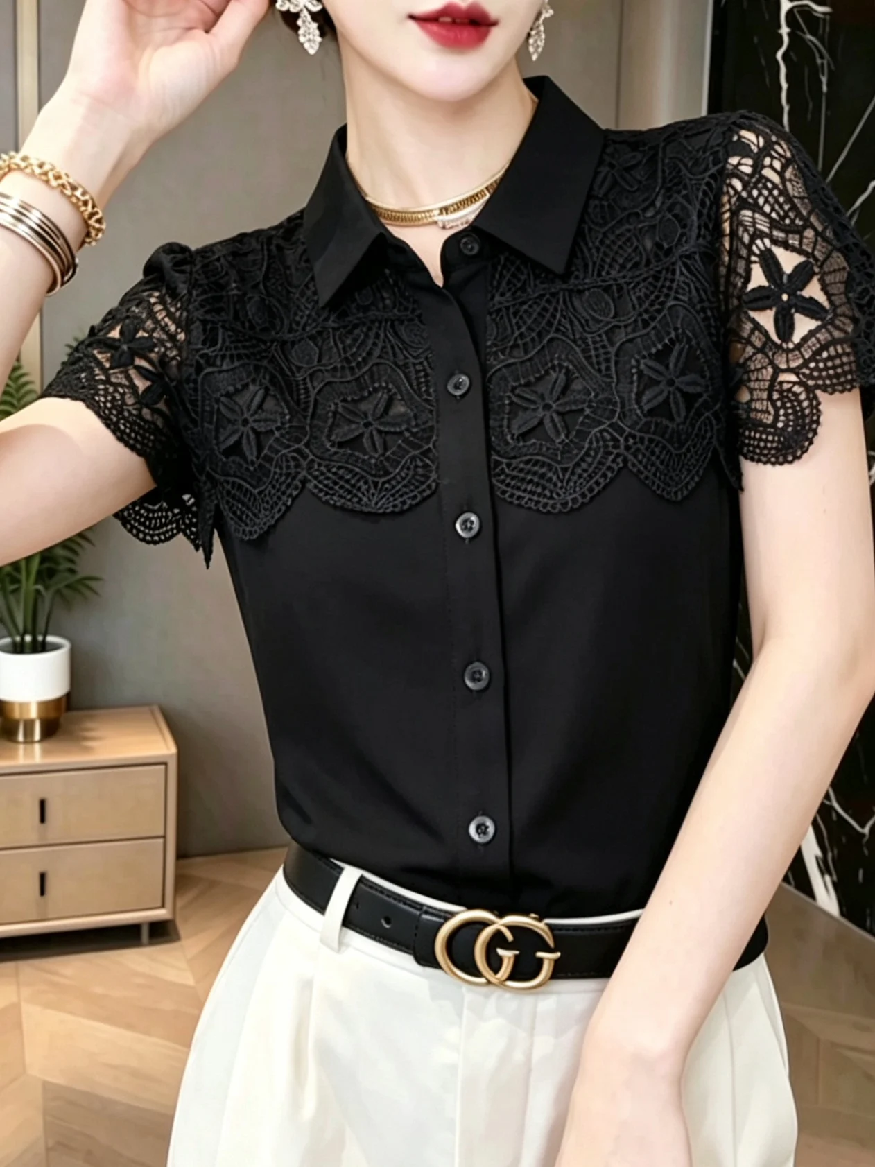 Summer Women's Lace Splice Short Sleeve Shirt Stand Collar Slimming Fashionable Top Korean Style Commute Wind Universal Fit