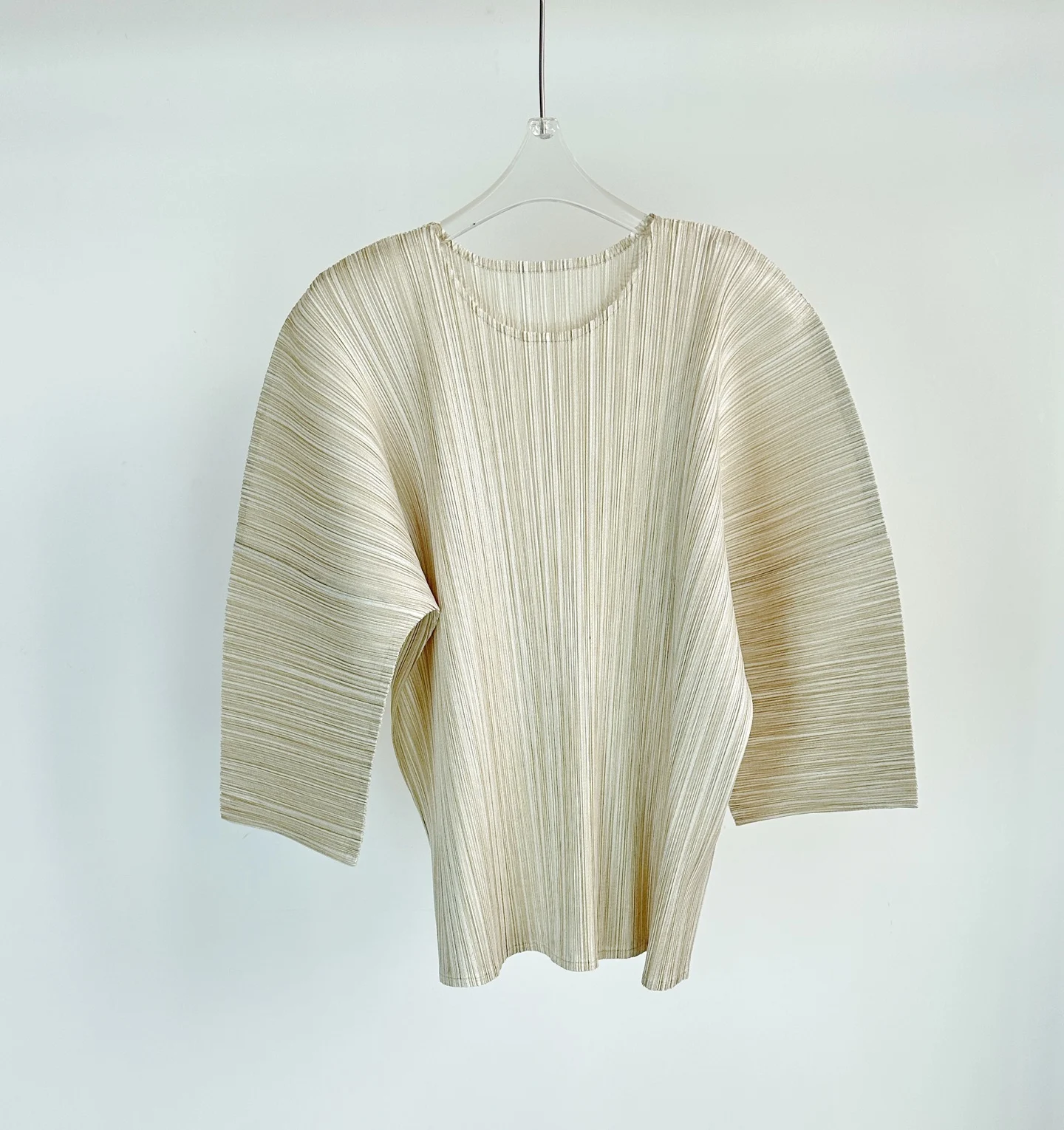 

Плиссированный однотонный топ Miyake, весна-лето 2024, новая свободная тонкая повседневная футболка большого размера