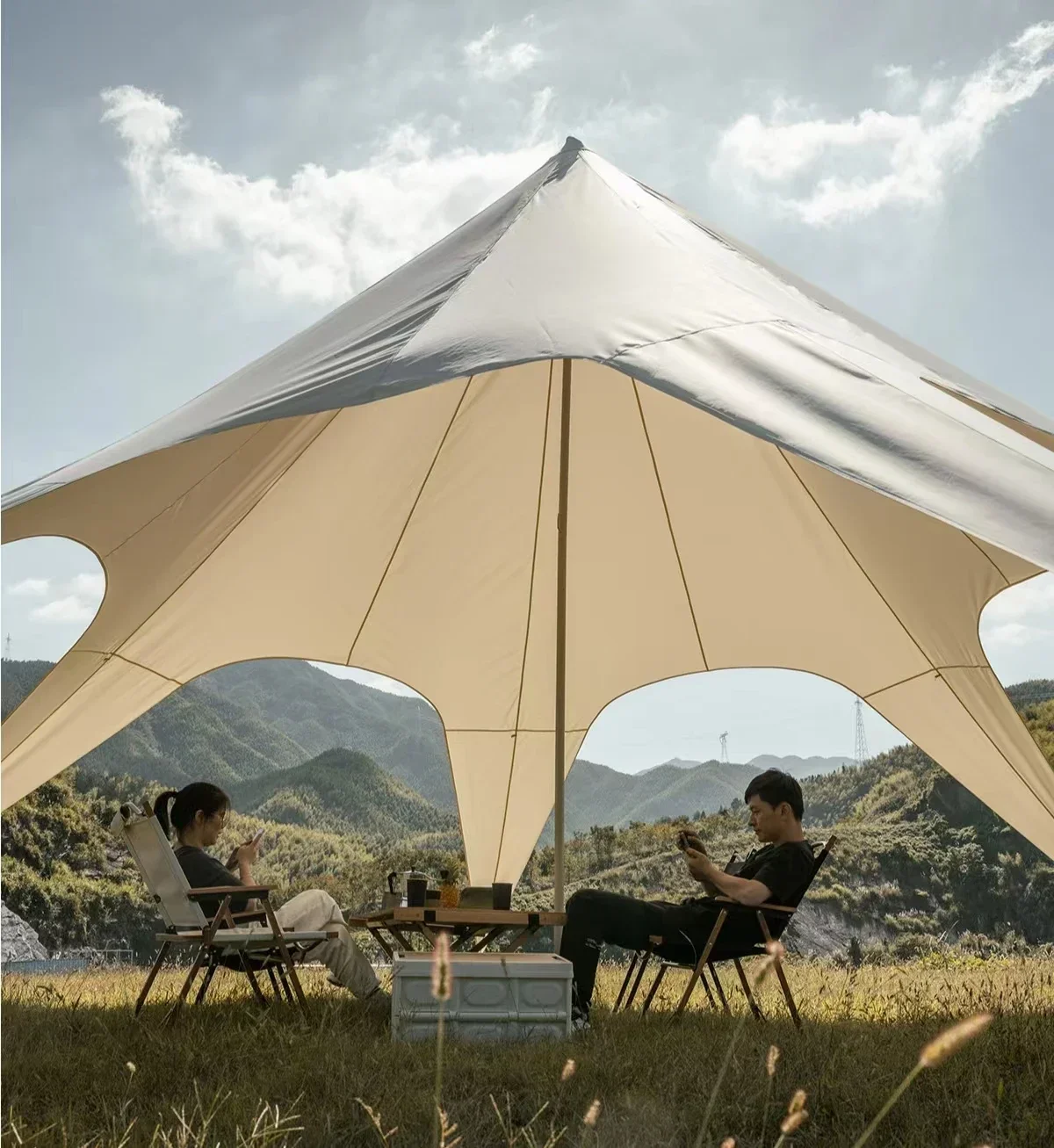 Pop Up 10x10 Luxury Large Waterproof Single Spire Canopy Modern Style Star Shaped Sunproof Tent for Beach Party or Camping