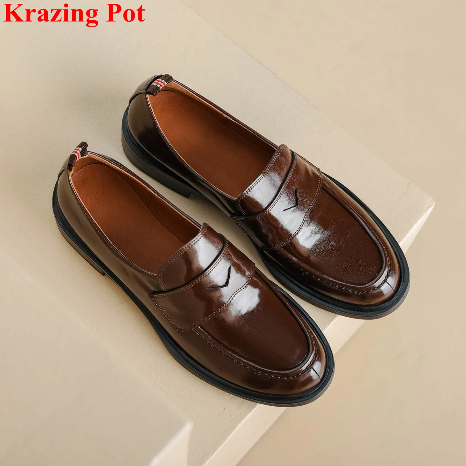 

Женские туфли-лоферы из натуральной кожи больших размеров (43), на среднем каблуке, с круглым носком, в стиле ретро, без застежек, для отпуска, повседневные, брендовые, весна-осень