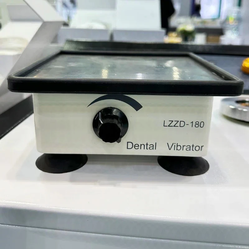 

Осциллятор для зубной штукатурки Квадратный генератор для удаления пузырьков Модель штукатурки Мощная осциллирующая машина 220/110 В