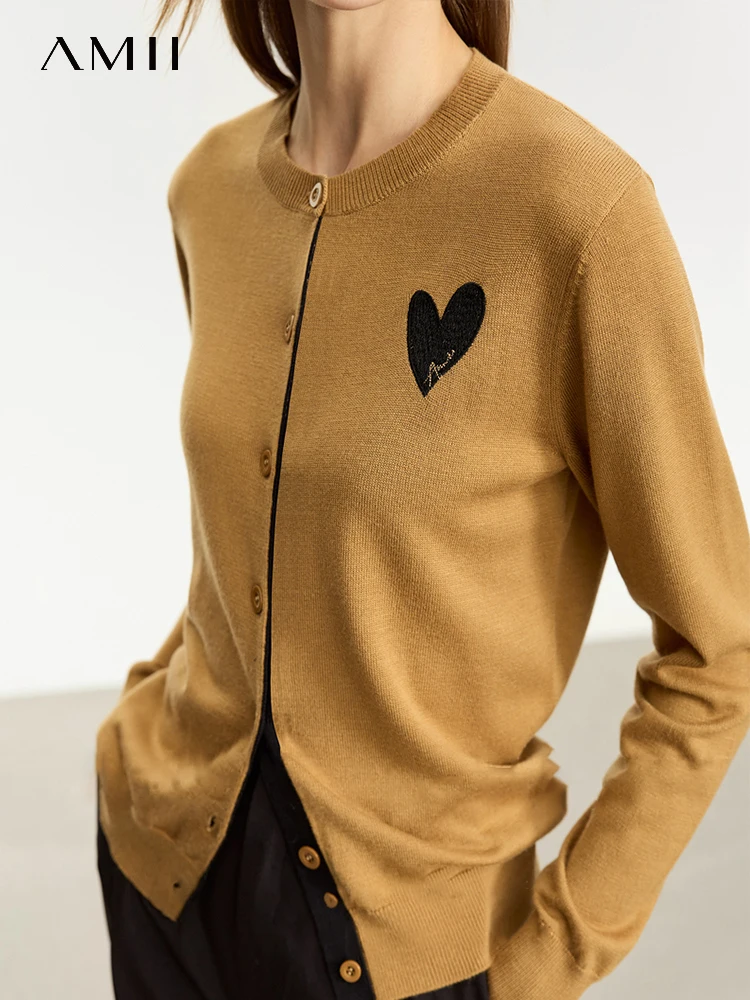 AMII Cardigan lavorato a maglia minimalista per le donne 2023 autunno nuovo amore ricamo semplice sottile girocollo femminile maglioni pieni 12343350