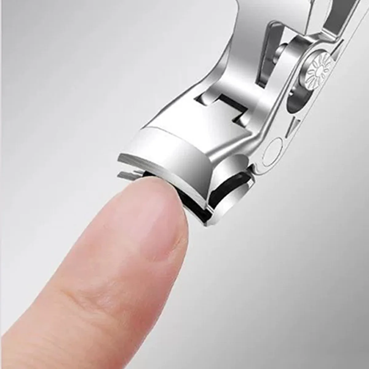 

Professional Anti-Splash Nail Clipper Wide Jaw Angled Head for Thick Hard Toenails for Seniors with Nail Catcher