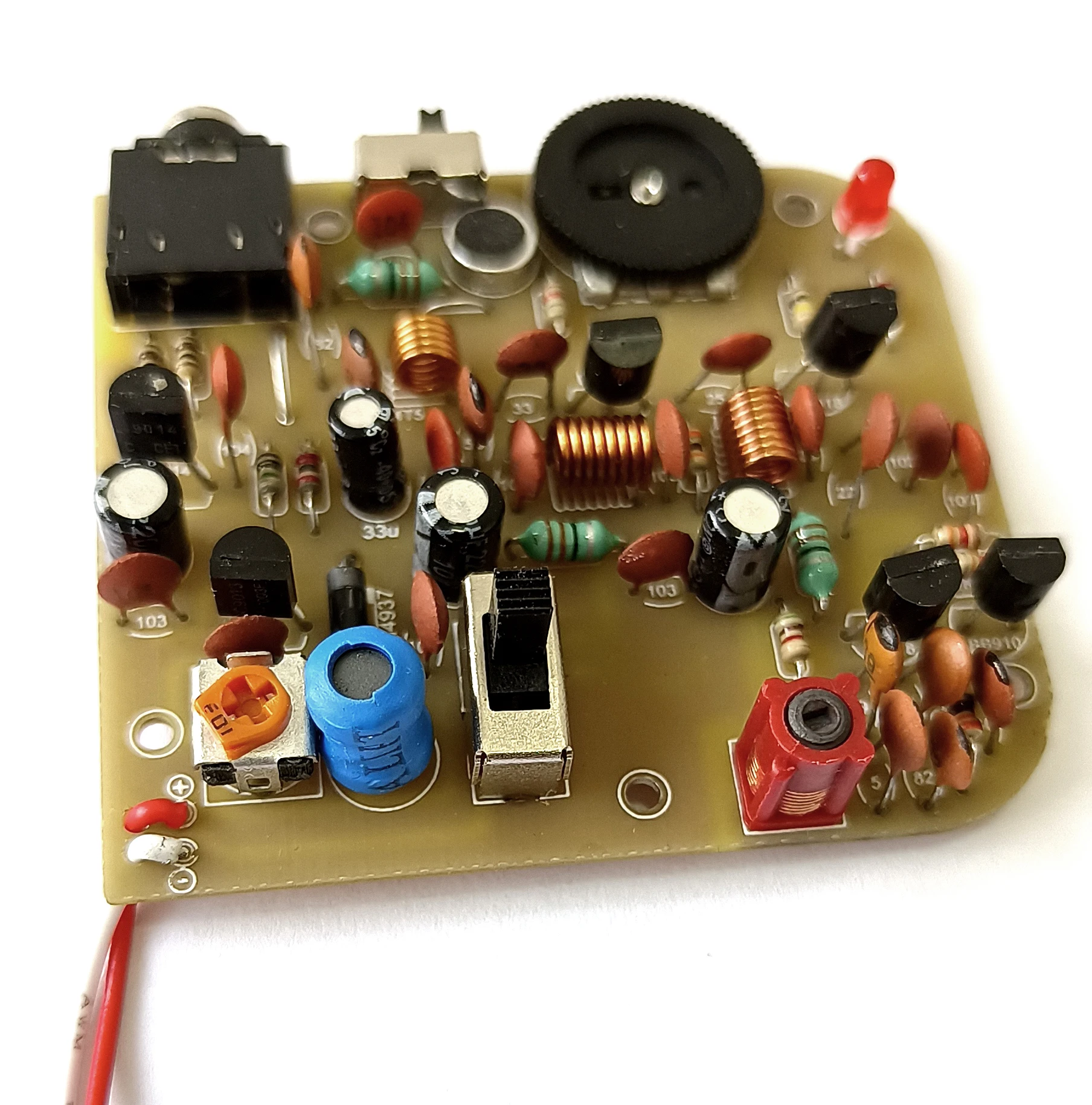 

Boost Circuit FM-передатчик Плата передатчика Кампусная трансляция Беспроводной микрофон на сверхдальние расстояния