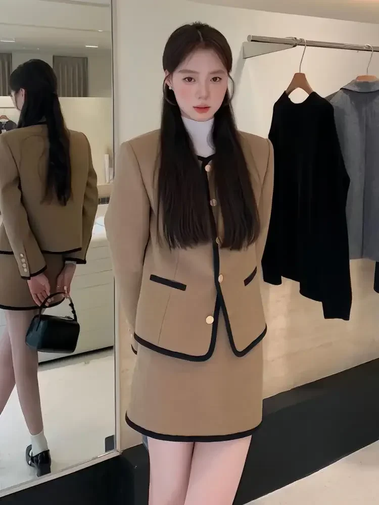 

Sweet Hot Girl Suit Women's Autumn and Winter O-neck Long-sleeved Jacket High Waisted Mini Skirt Two-piece Set Female Clothes