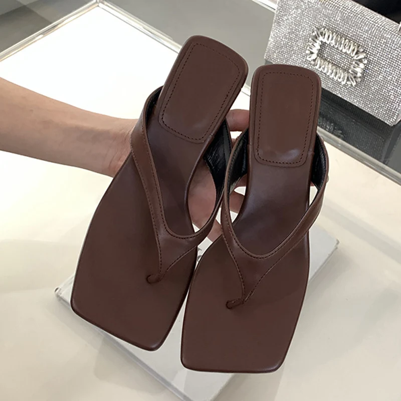 Liyke Fashion Clip Open Toe Mules Women Beach Slippers Sandals 2026 High Quality Cozy Leather Low Heels Flip Flops Slides Shoes